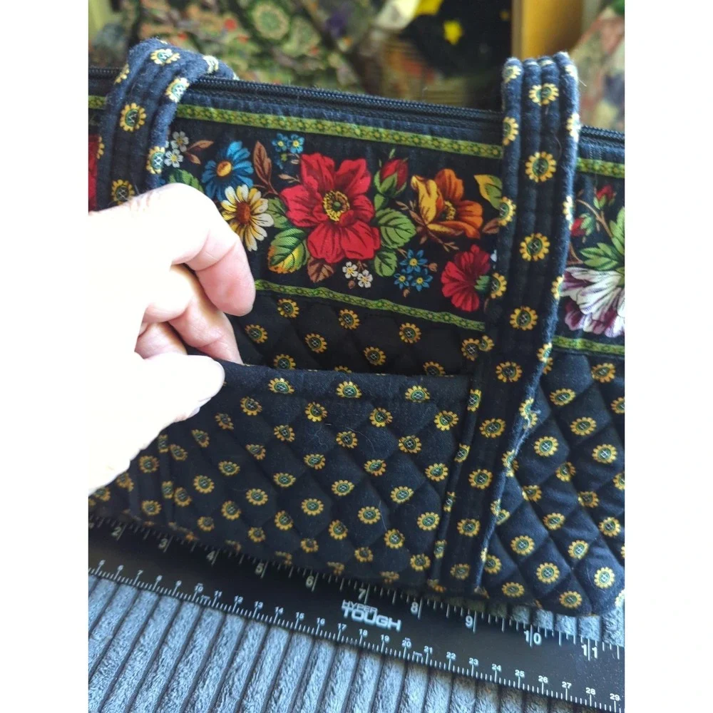 Vera Bradley Little Betsy Small Purse Vibrant Black Retired Pattern/Sunflowers